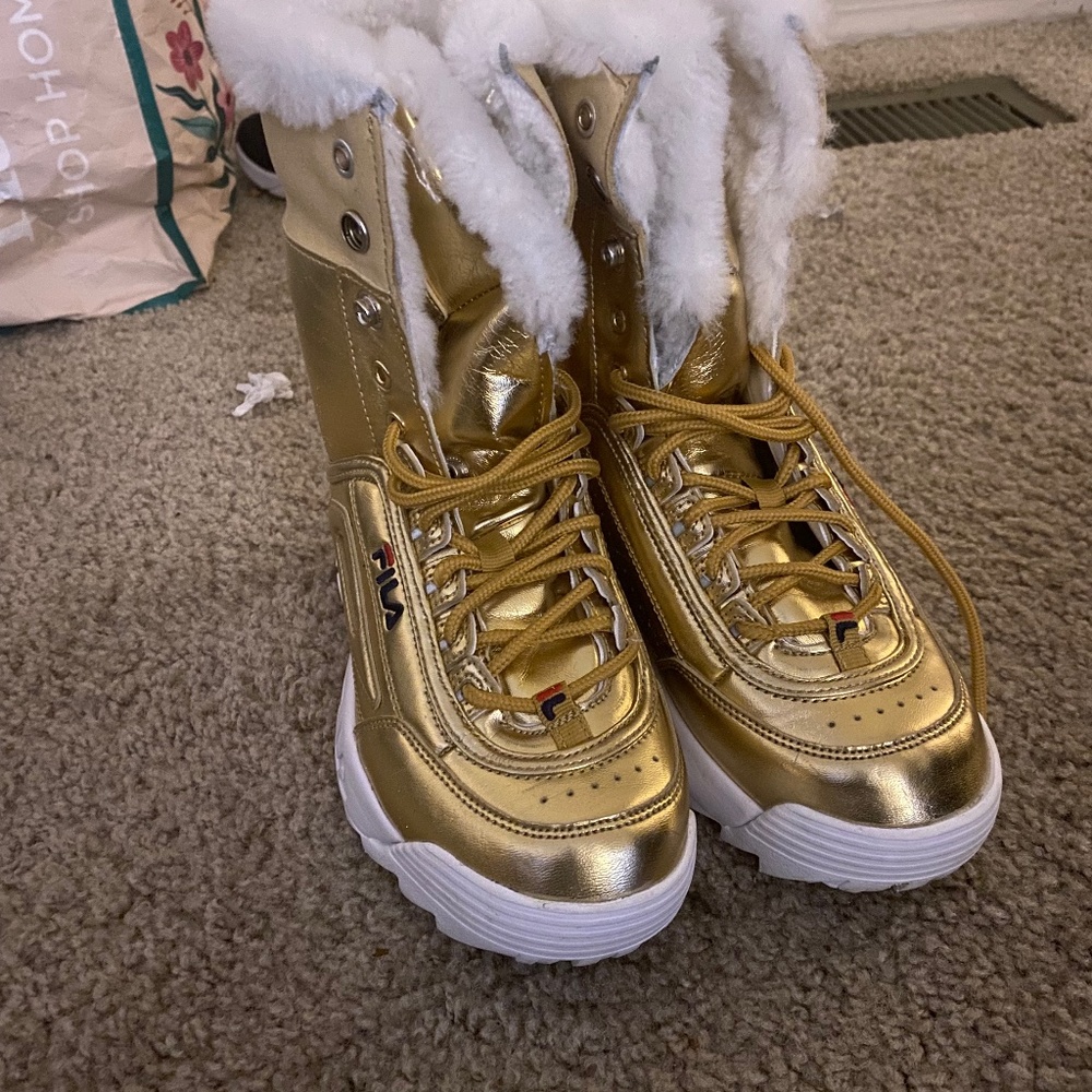 Kids Fila boots